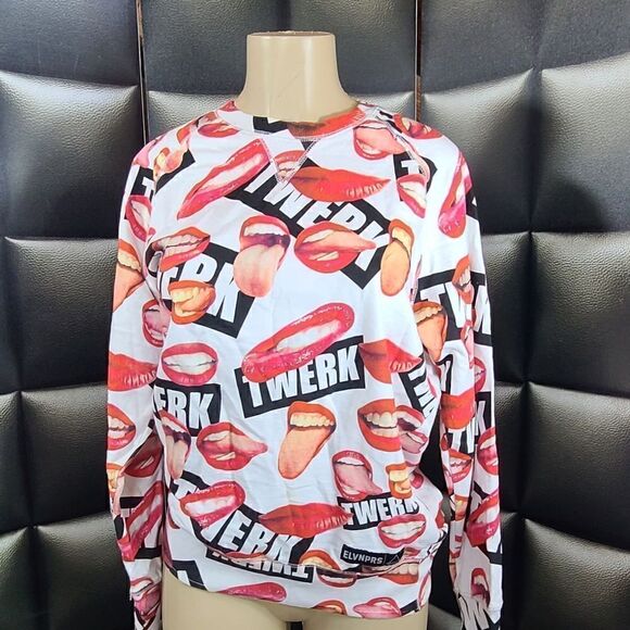 Miley Twerk shirt    - Picture 5 of 9